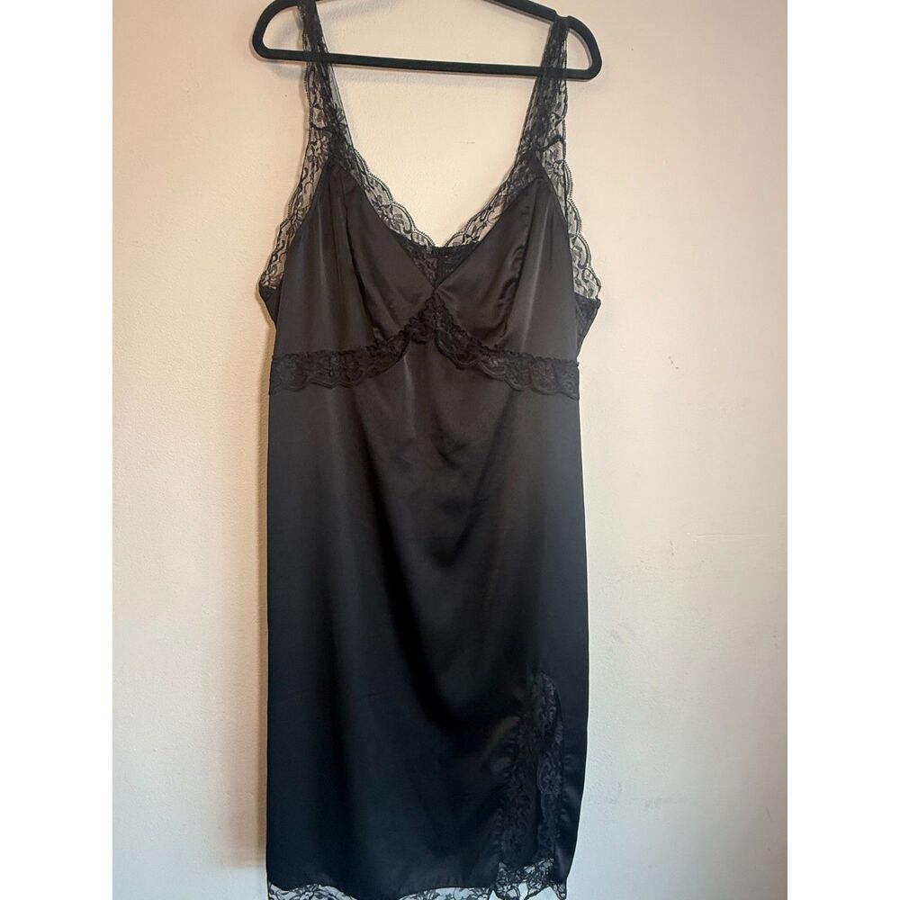 CIDER Womens 4XL Black Satin Lace Trim Slip Dress V Neck Side Slit Goth 4x